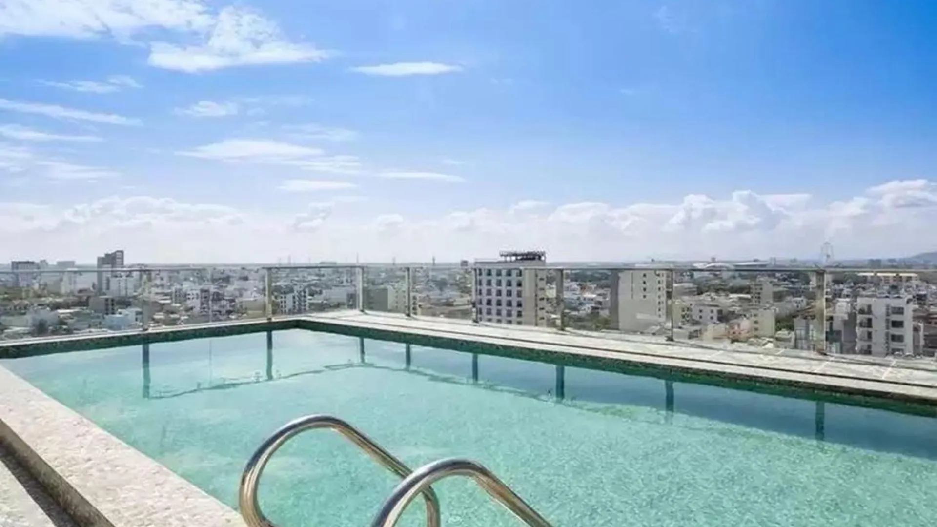 ****  Palazzo Luxury Hotel Đà Nẵng Vietnam