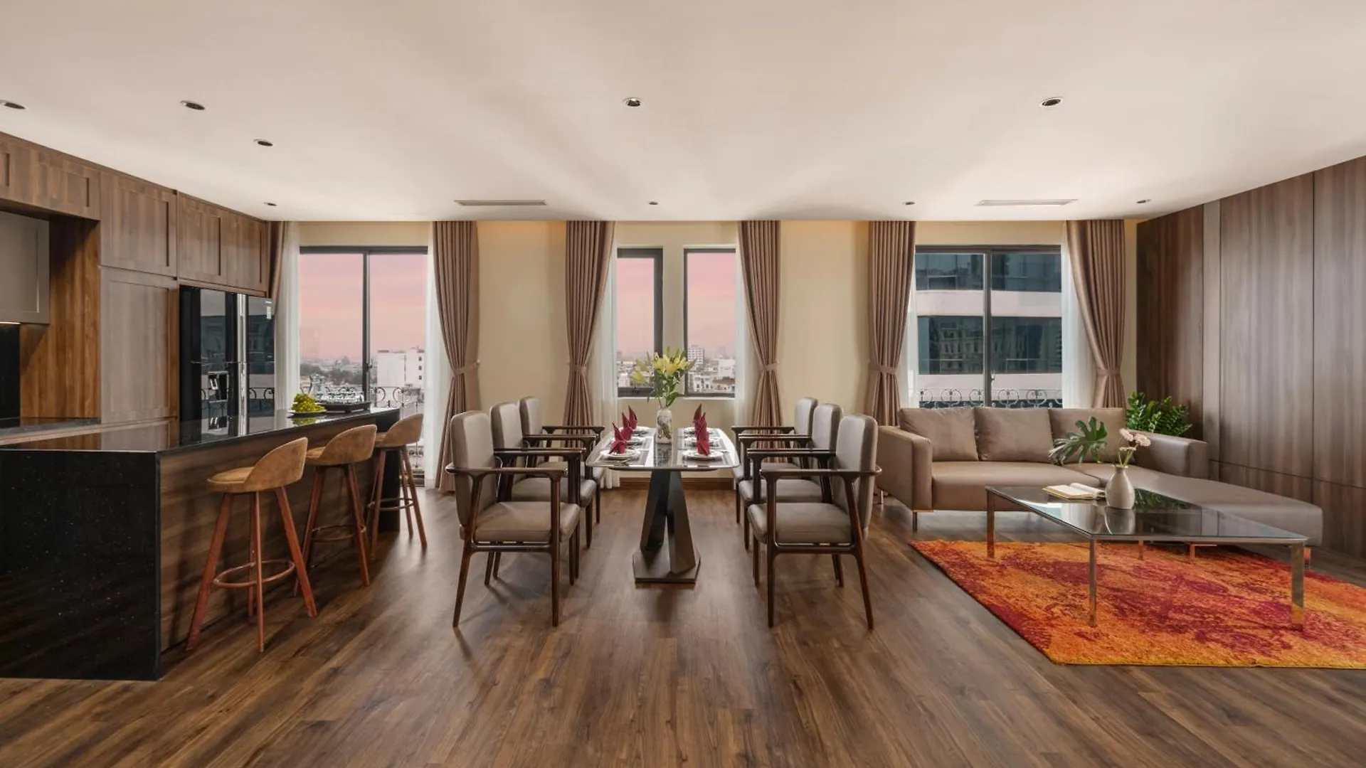Palazzo Luxury Hotel Đà Nẵng 4*,  Vietnam