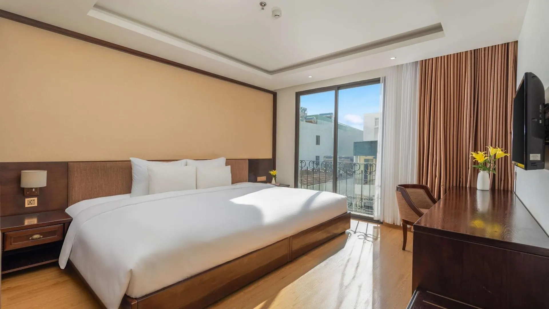 Palazzo Luxury Hotel Đà Nẵng