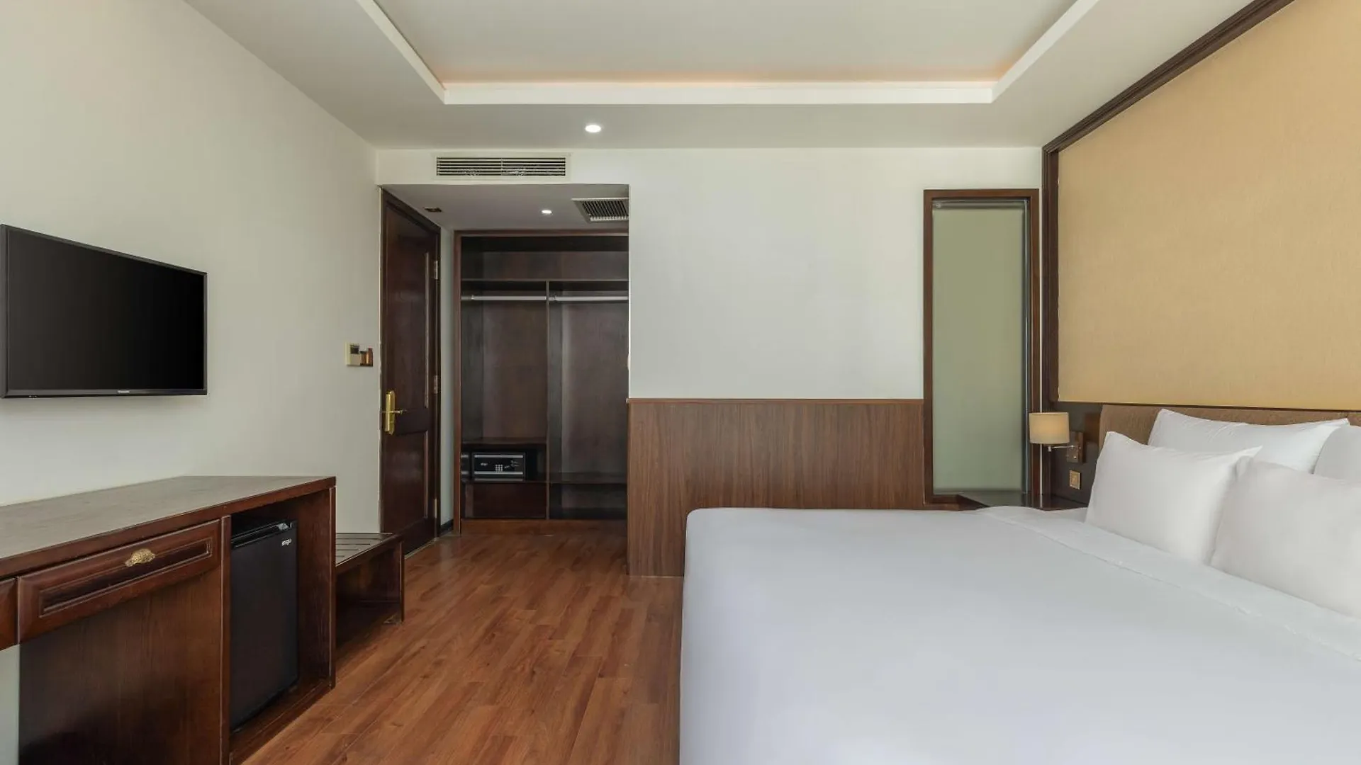 Palazzo Luxury Hotel Đà Nẵng